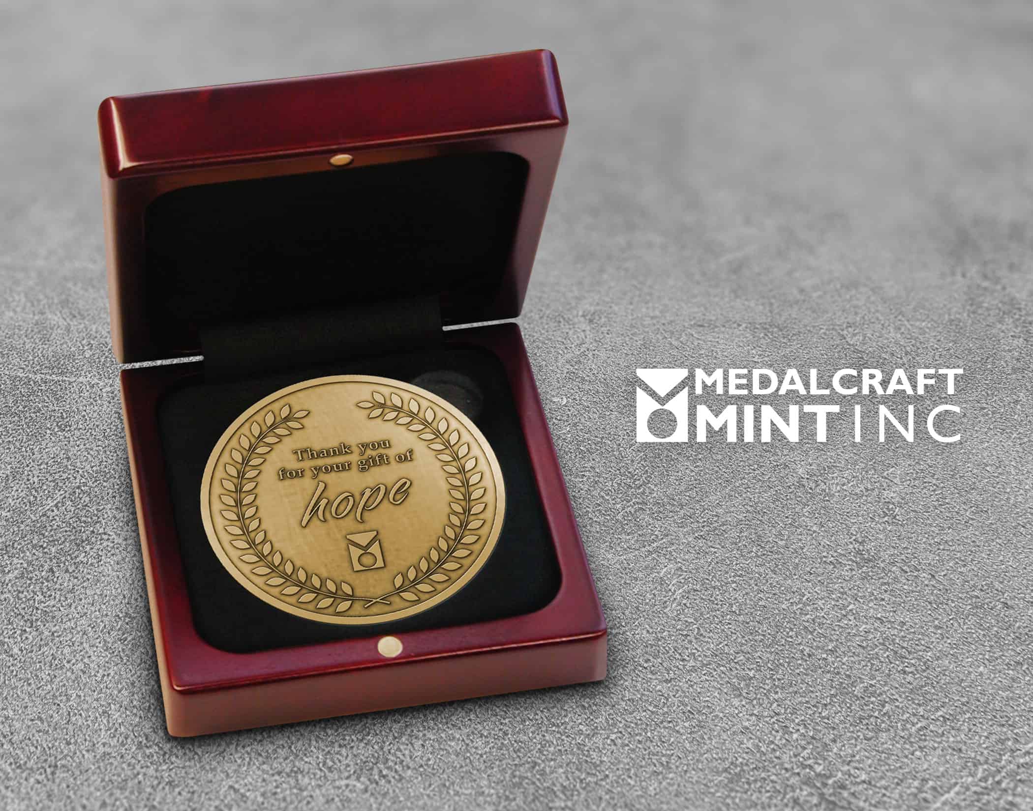 You are currently viewing Donor recognition medals provide a memorable thank you